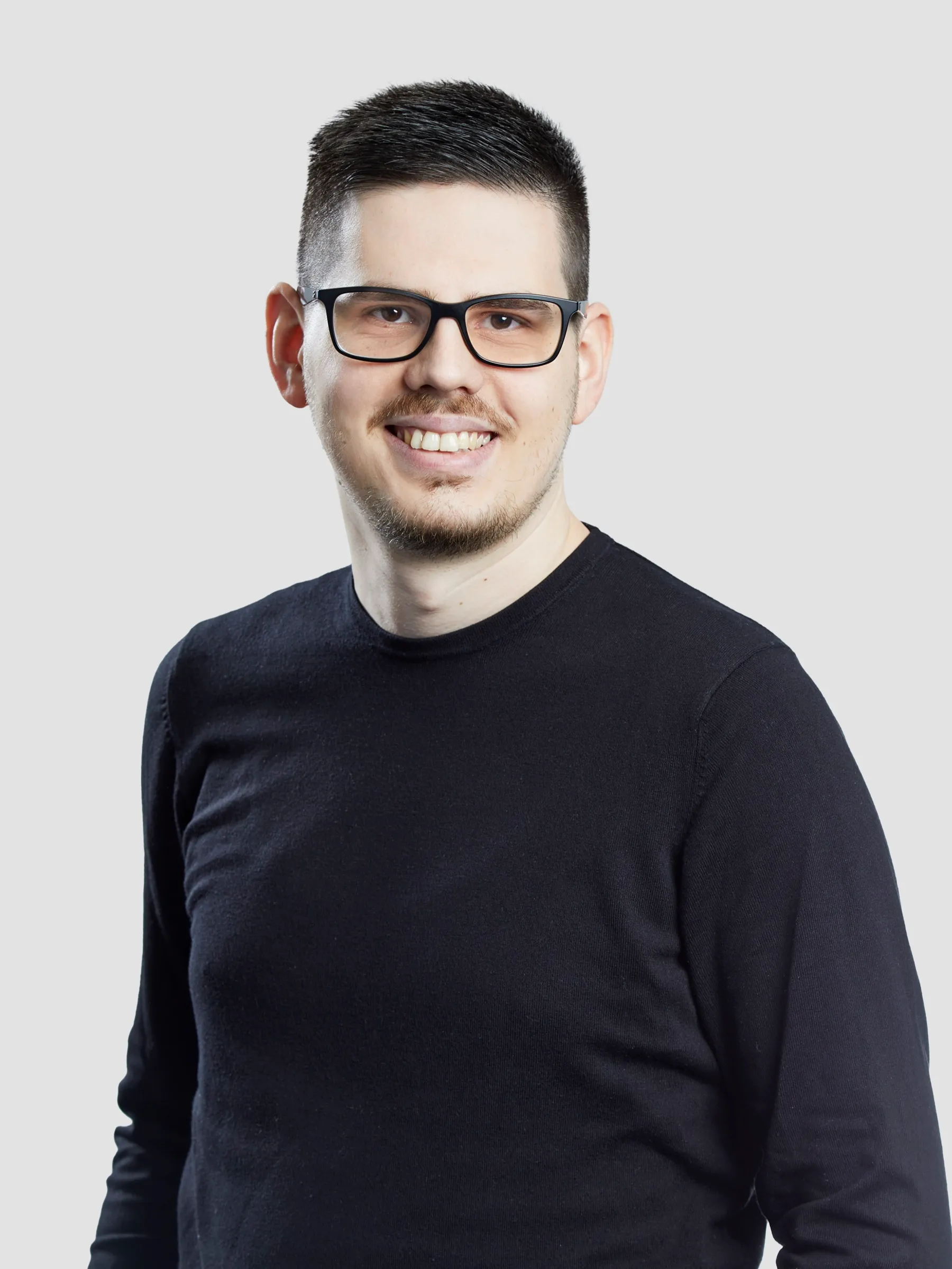 Portrait von Fehmi Raqipi